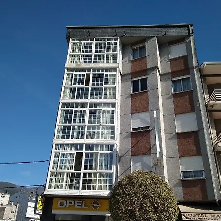 Mayo O Barco de Valdeorras