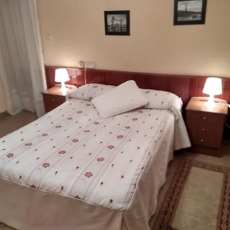 Mayo 2* オ・バルコ・デ・バルデオーラス